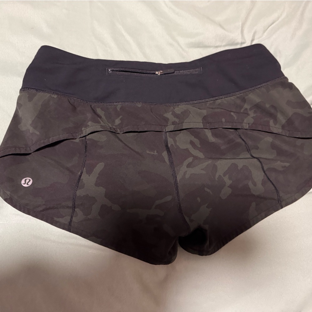 Lululemon Shorts - Speed Up Shorts